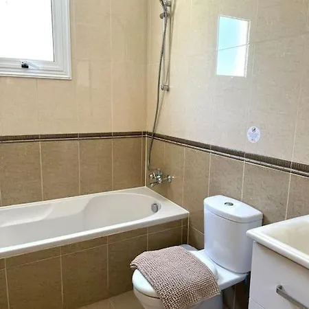 Nissi 7 Big Veranda And Free Wifi Apartamento Ayia Napa