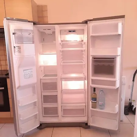 شقة Nissi 7 Big Veranda And Free Wifi *