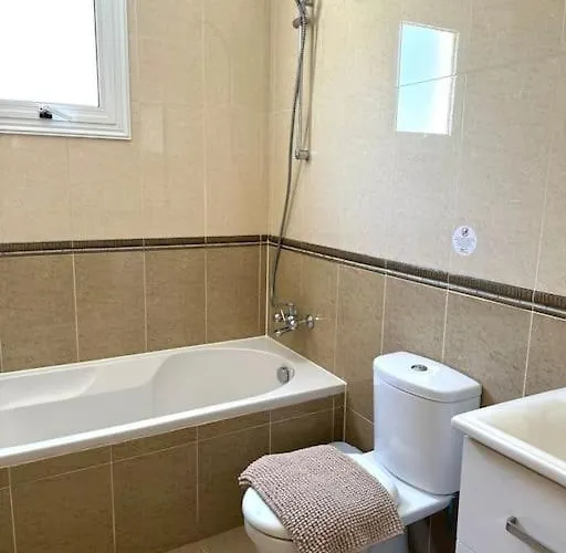 Nissi 7 Big Veranda And Free Wifi Apartamento Agia Napa