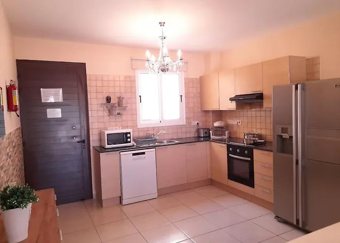 Daire Nissi 7 Big Veranda And Free Wifi *